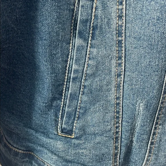 Torrid Classic Blue Jean Jacket 98%cotton - Picture 8 of 13